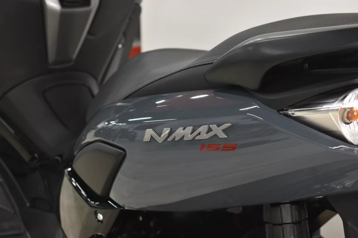 YAMAHA NMAX 155 CONNECTED 2024 — foto 11