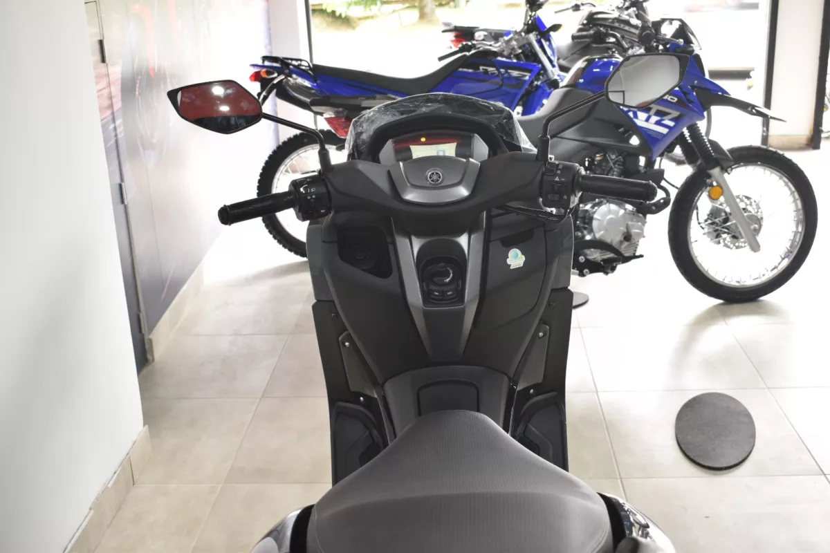 YAMAHA NMAX 155 CONNECTED 2024 — foto 13