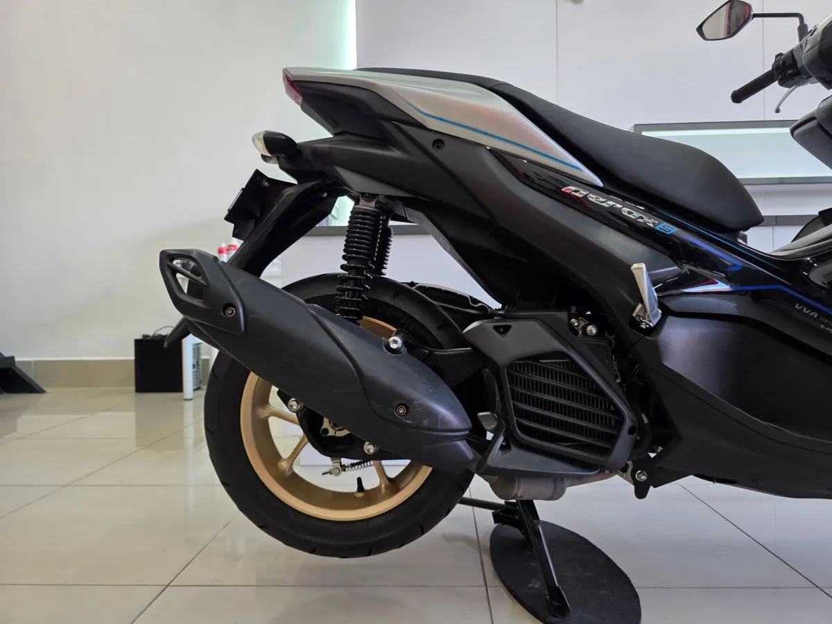 Yamaha Aerox 2025 — foto 2