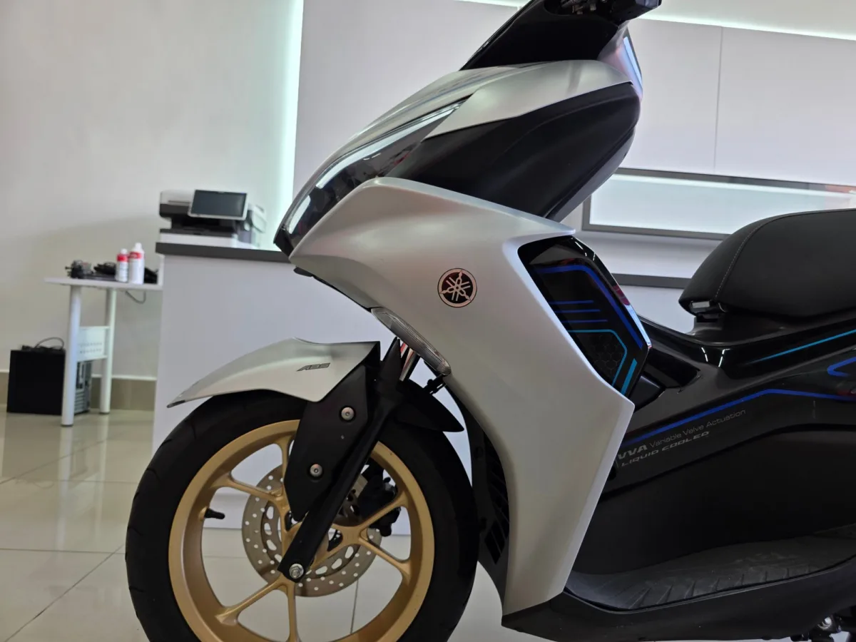 Yamaha Aerox 2025 — foto 19