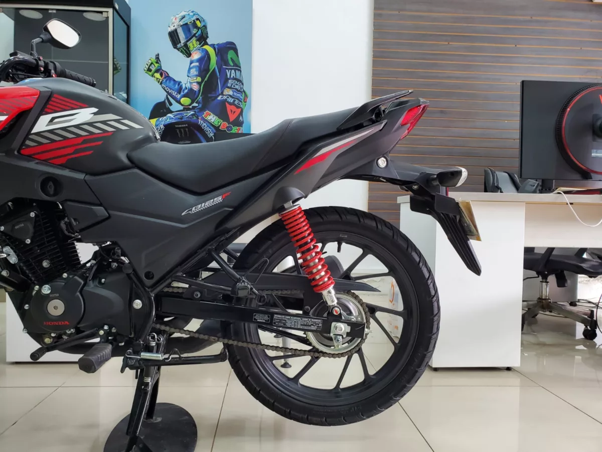 Honda CB125F DLX 2.0 2026 — foto 13