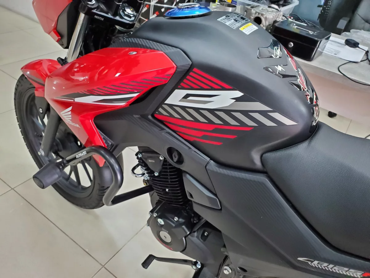 Honda CB125F DLX 2.0 2026 — foto 18