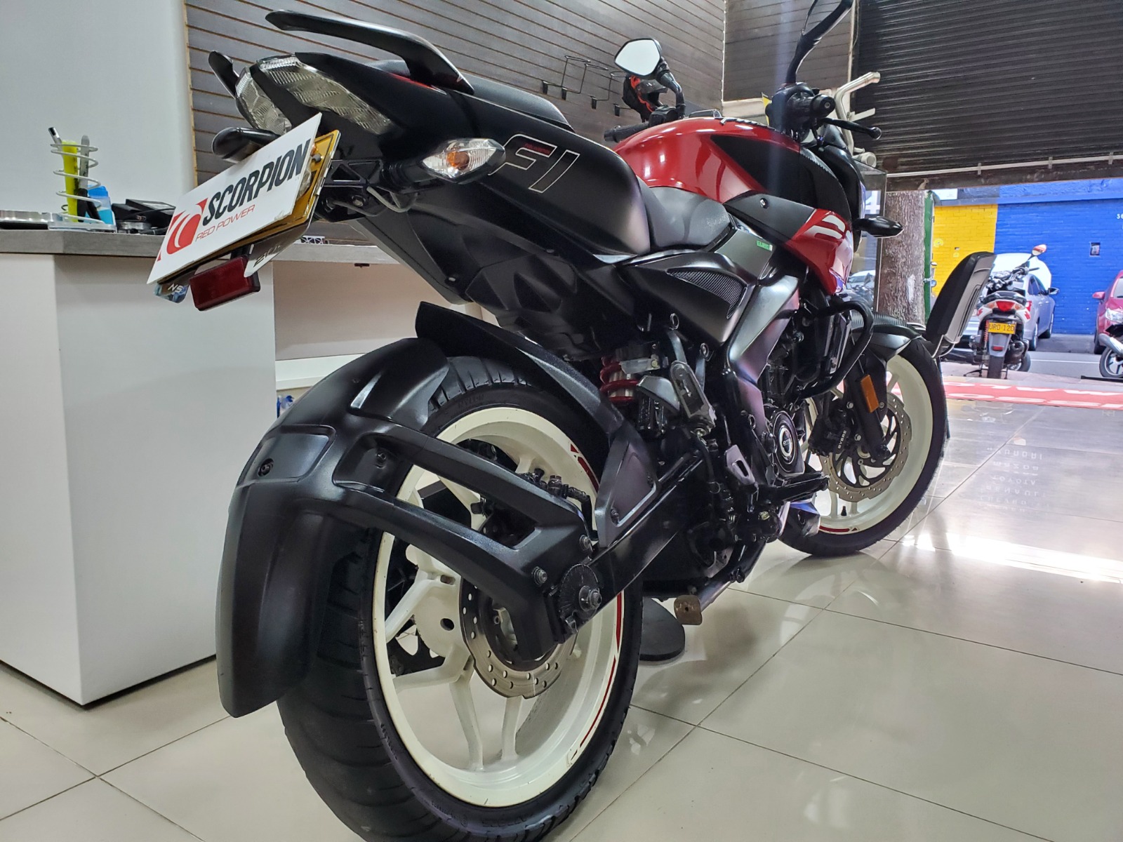 Bajaj Pulsar 200 Ns fi 2022