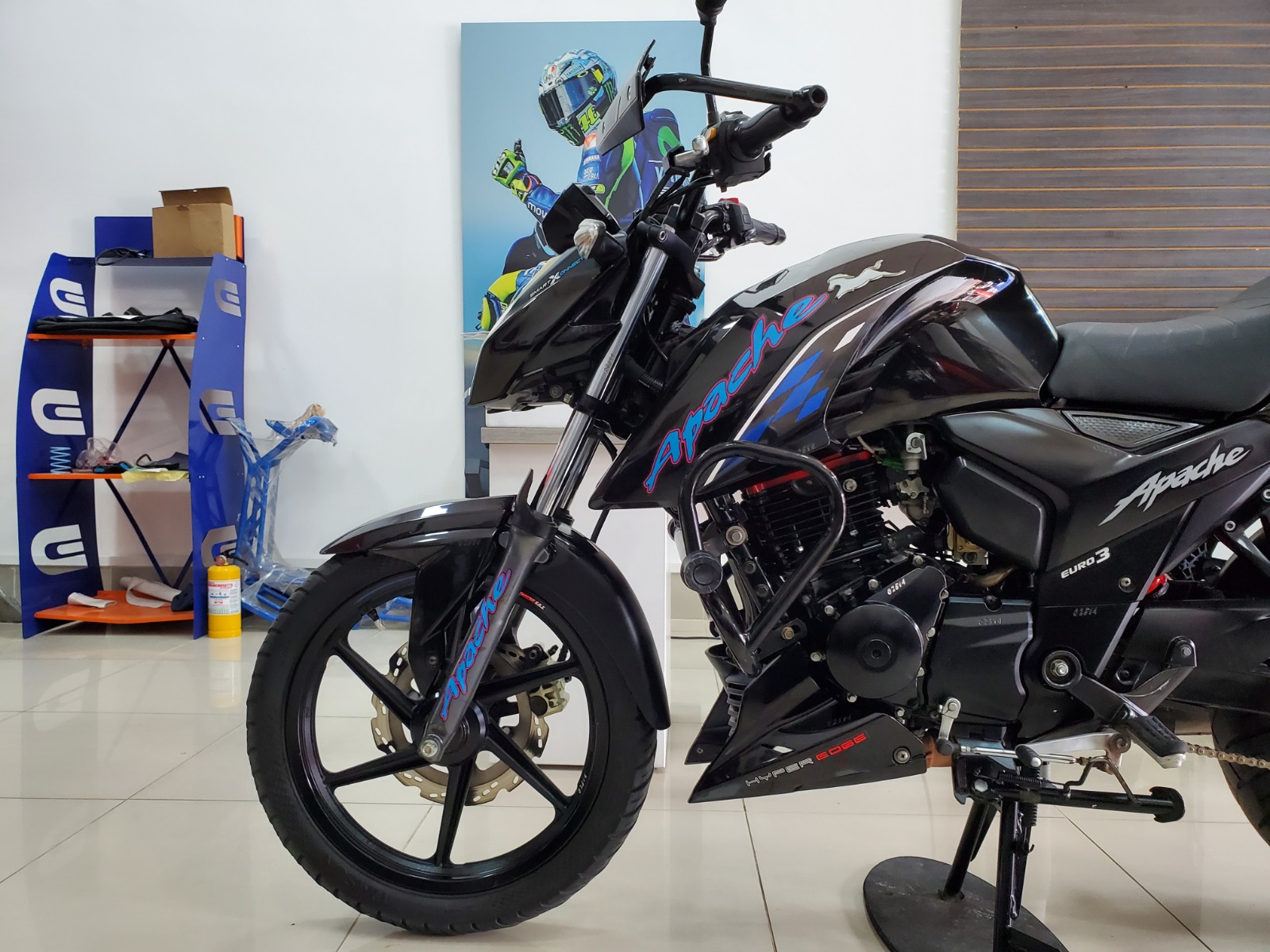 TVS Apache 160 4v XCONNECT 2022