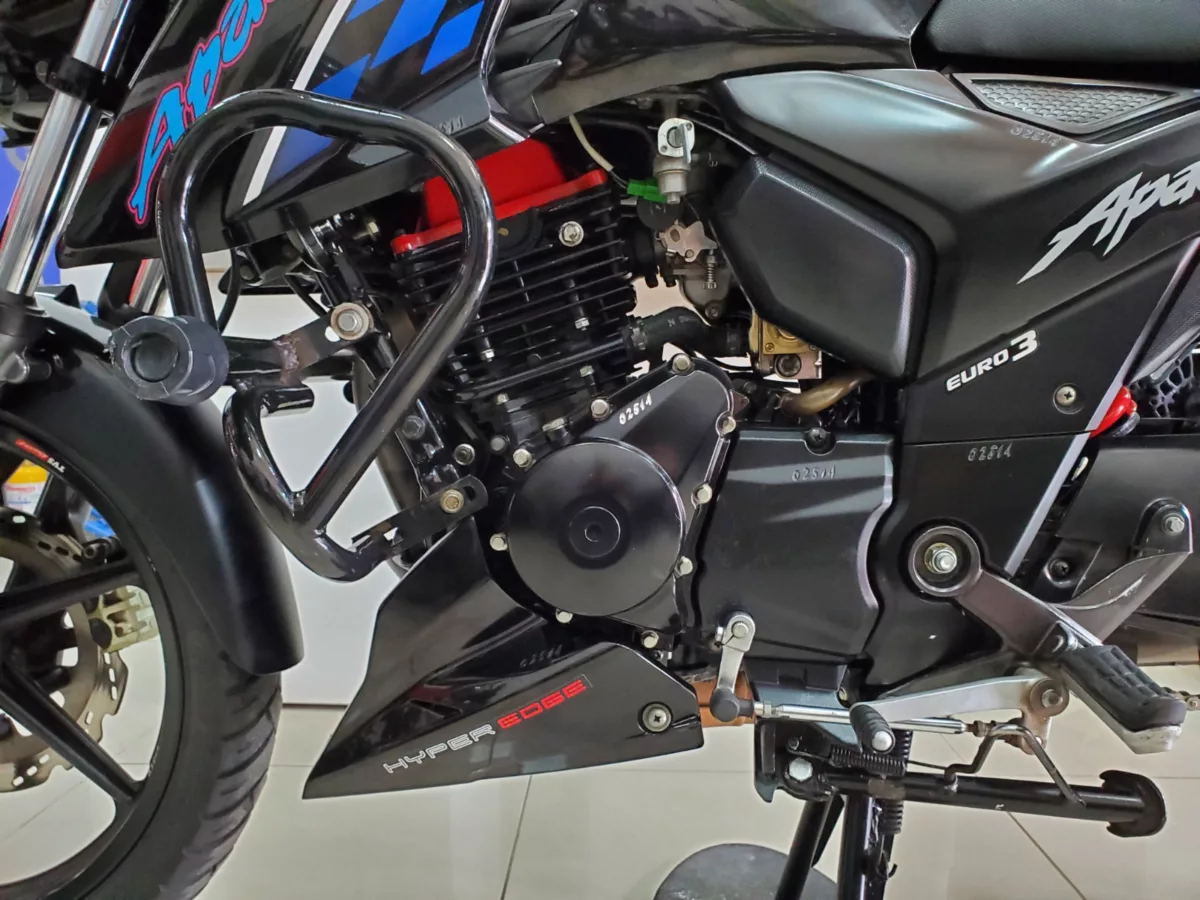 TVS Apache 160 4v XCONNECT 2022 — foto 14