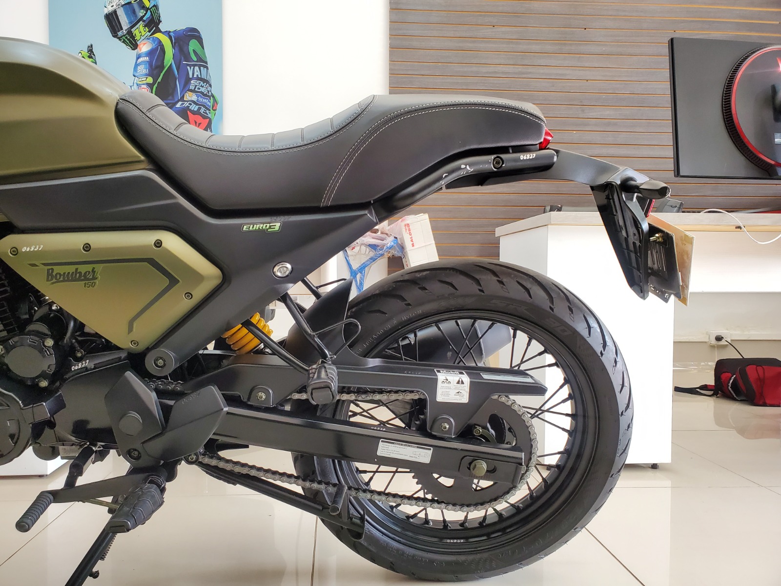 Victory Bomber 150 2023