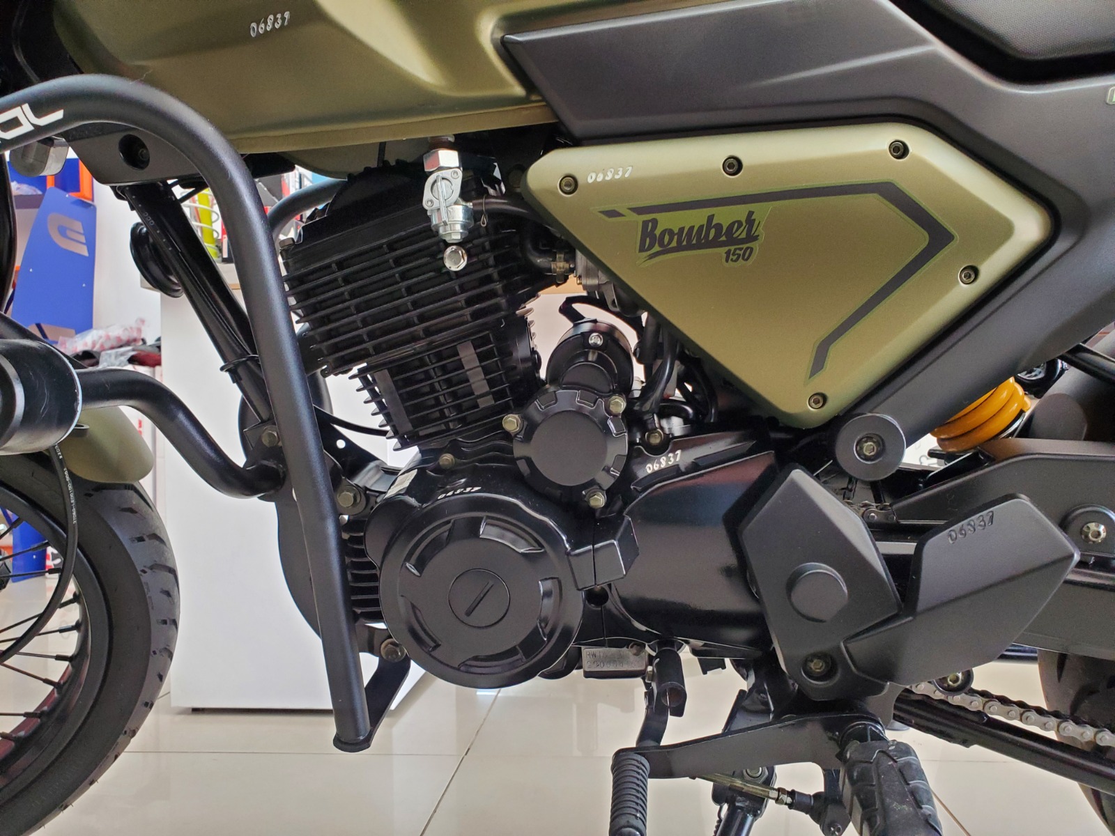 Victory Bomber 150 2023