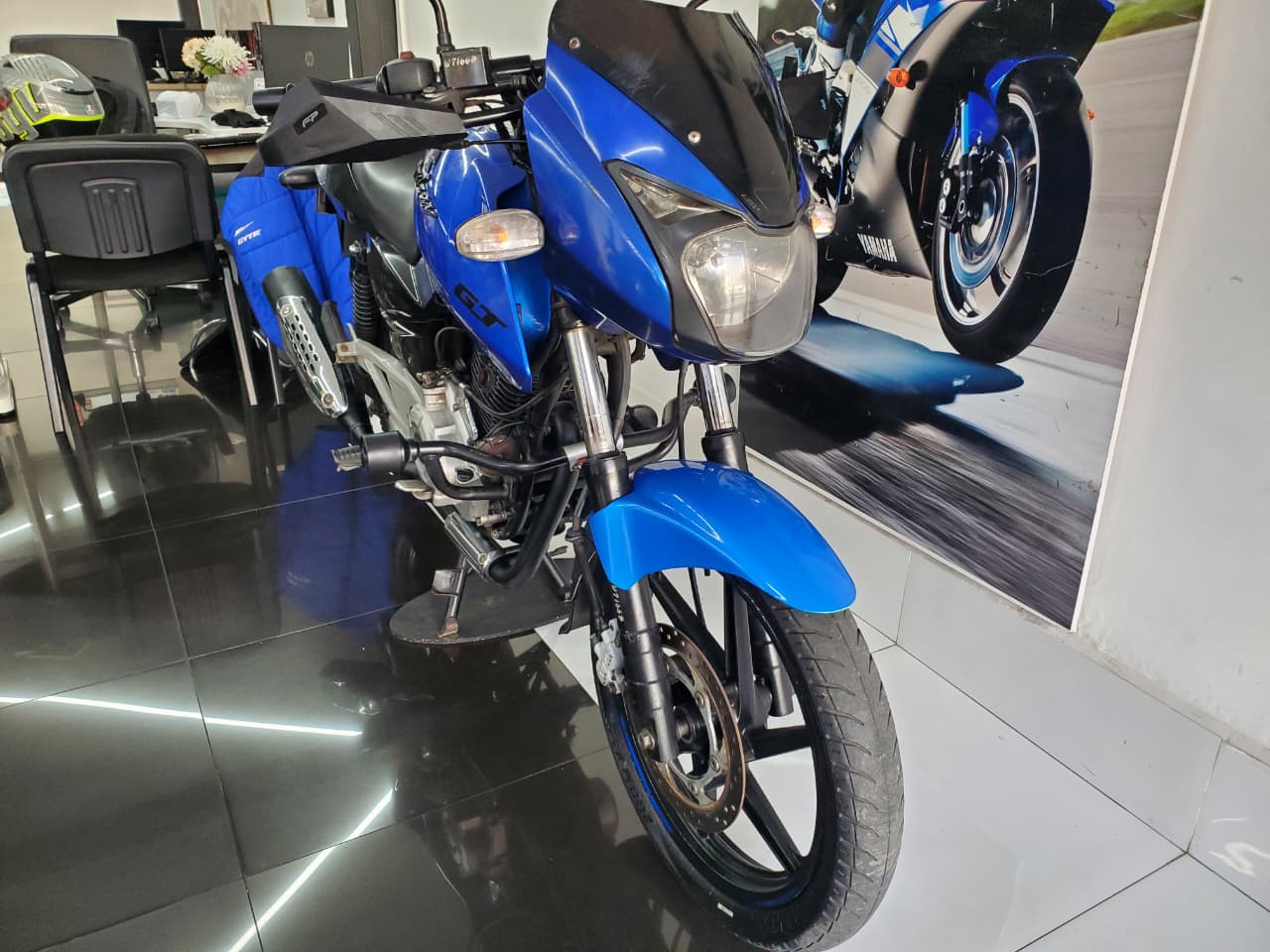 Bajaj Pulsar 180 Ug Gt 2016