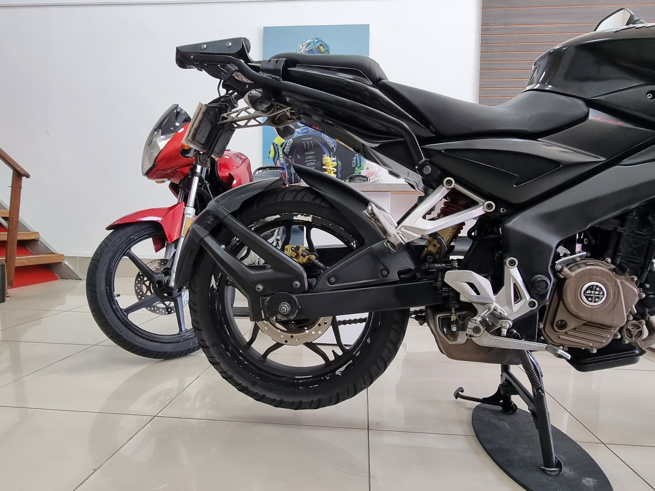 Bajaj Pulsar 200 ns 2017