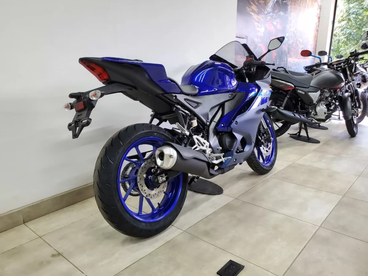 Yamaha Yzf R15 Version 4.0 2026 — foto 4