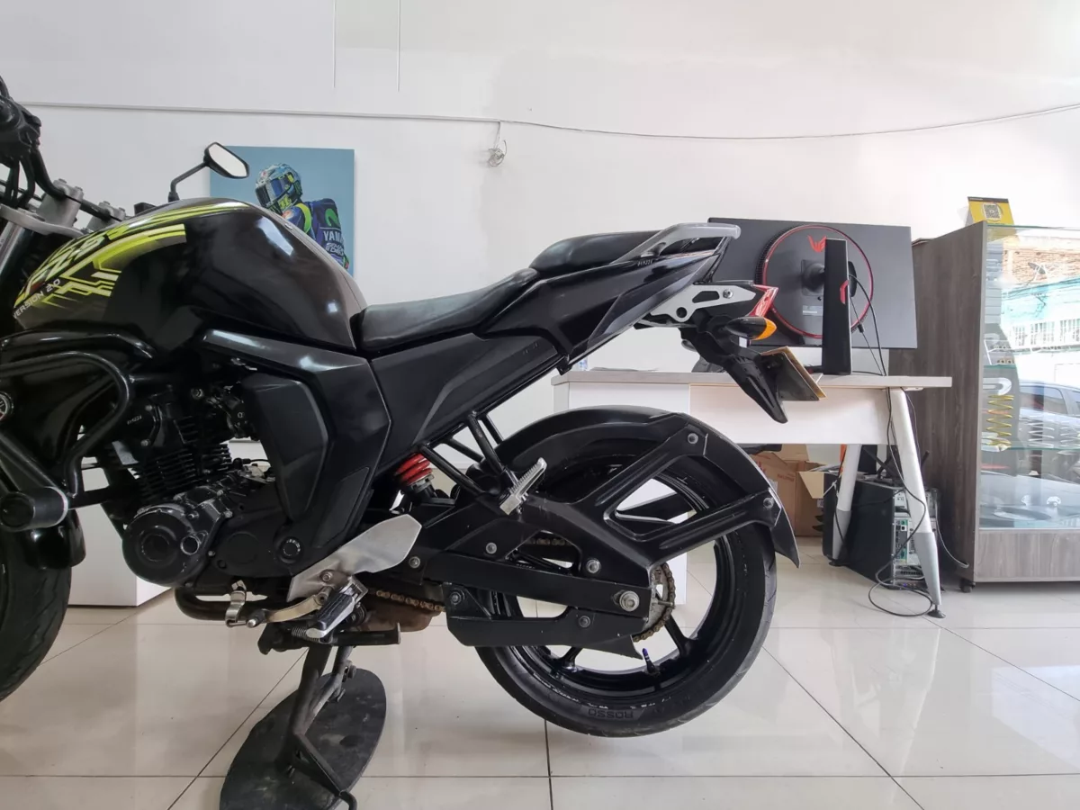 Yamaha FZ 150 2016 — foto 10