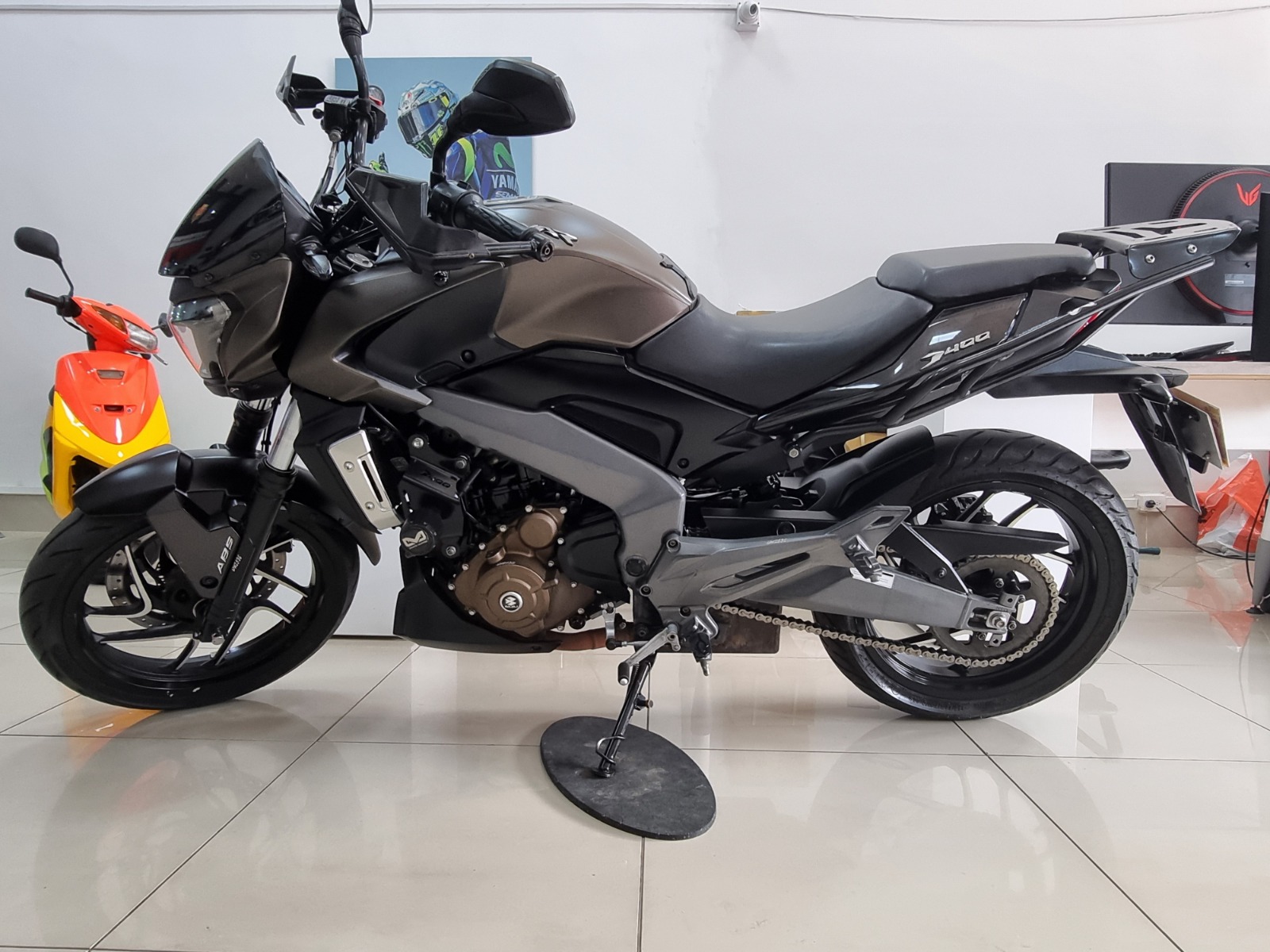 Bajaj Dominar 400 2019