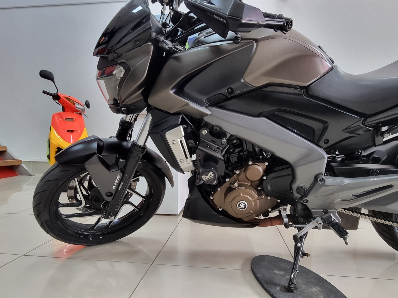Bajaj Dominar 400 2019