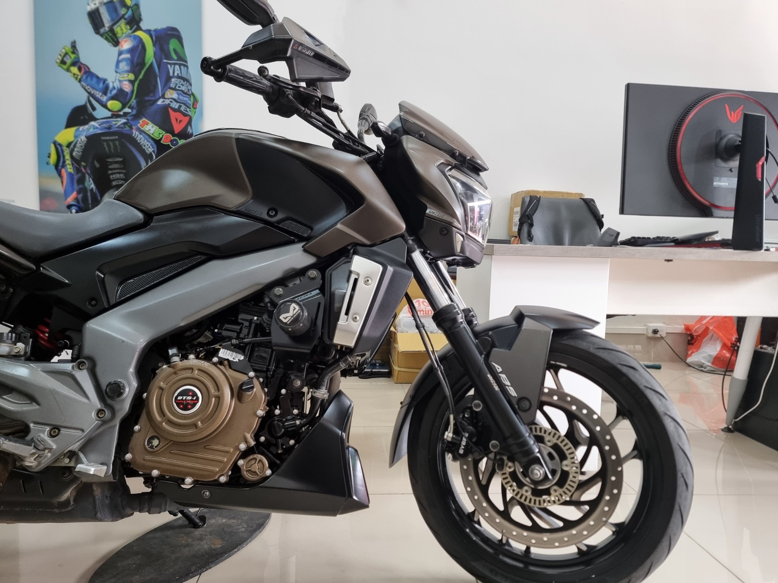 Bajaj Dominar 400 2019