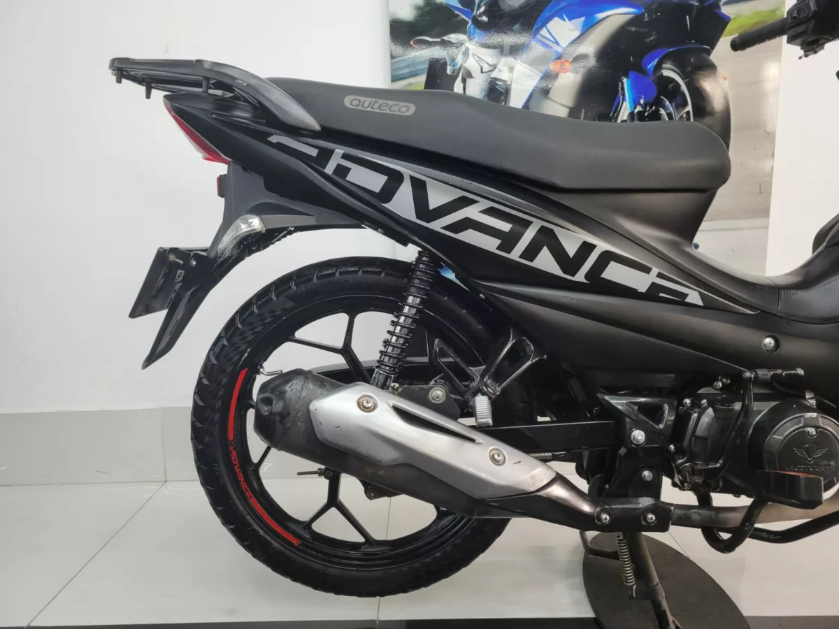 Victory Advance 125 2025 — foto 16
