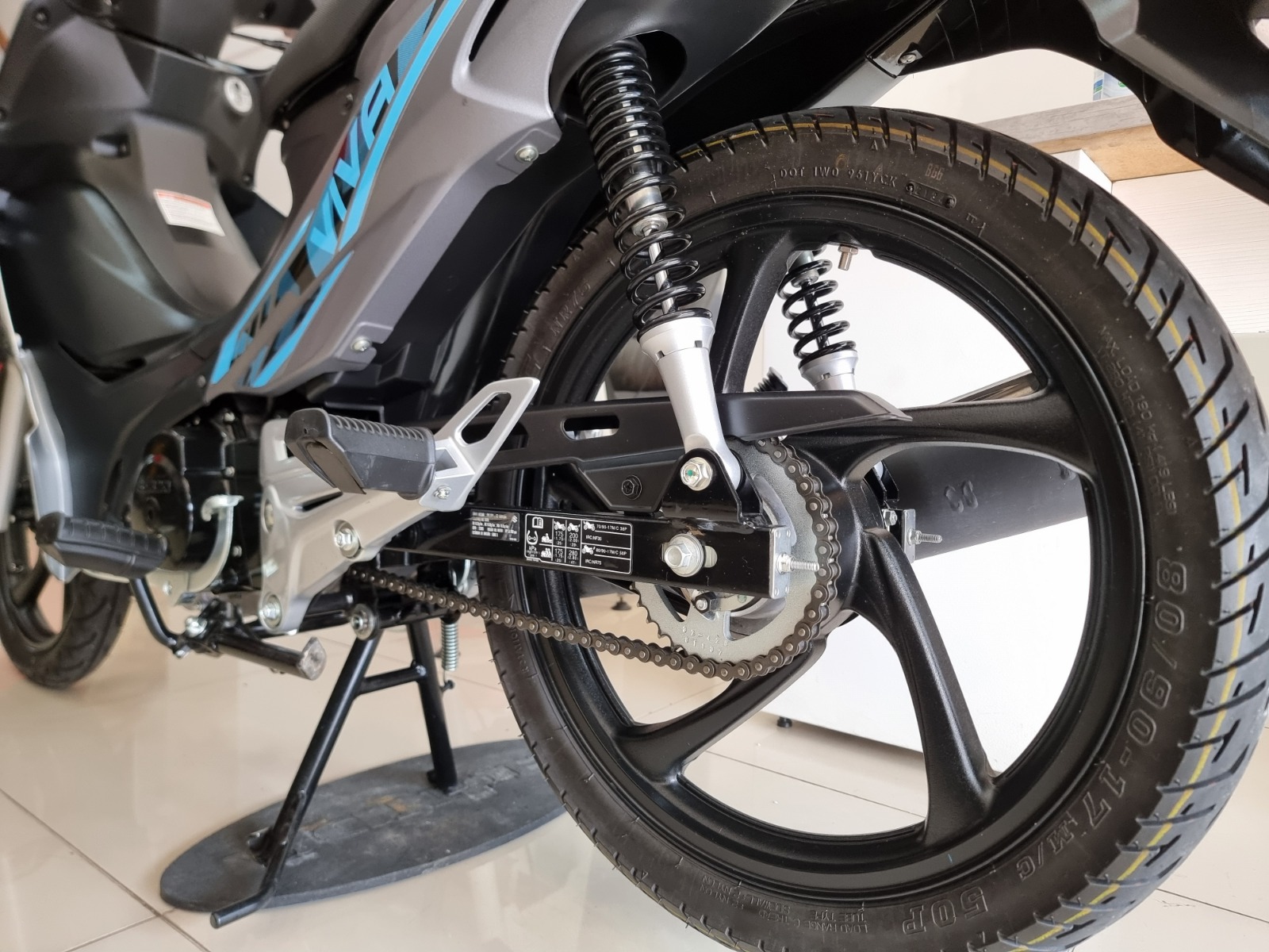 Suzuki Viva R 115 2025
