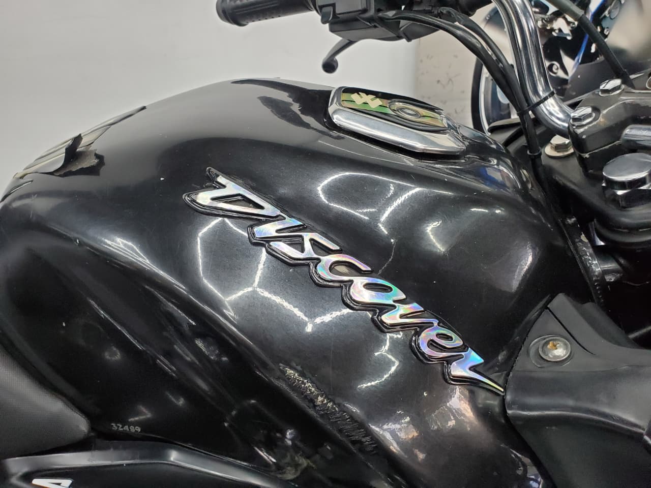 BAJAJ DISCOVER 150 2018