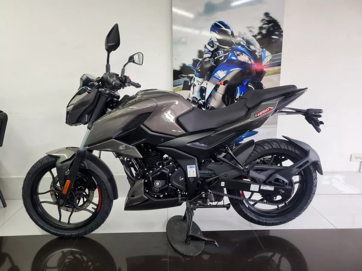 Bajaj Pulsar 250 N 2026 (nueva) — foto 12