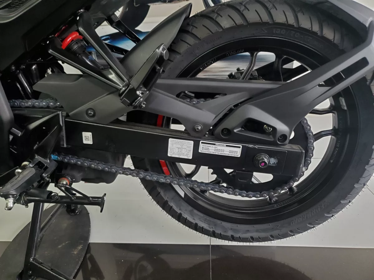 Bajaj Pulsar 250 N 2026 (nueva) — foto 17