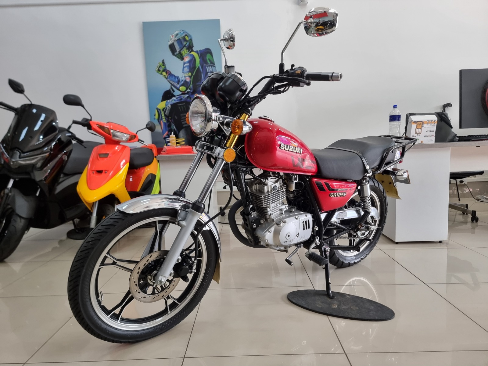Suzuki GN 125 2023