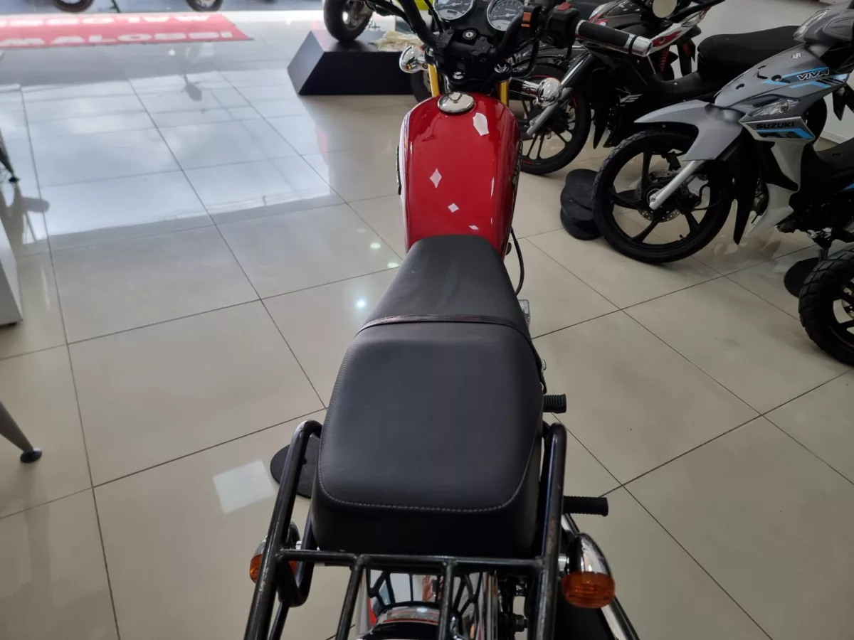 Suzuki GN 125 2023 — foto 2