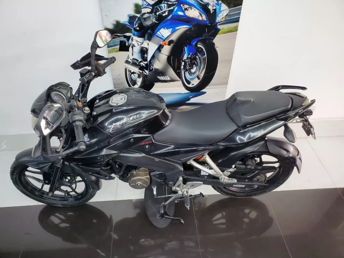 BAJAJ PULSAR 150 NS 2017 — foto 14