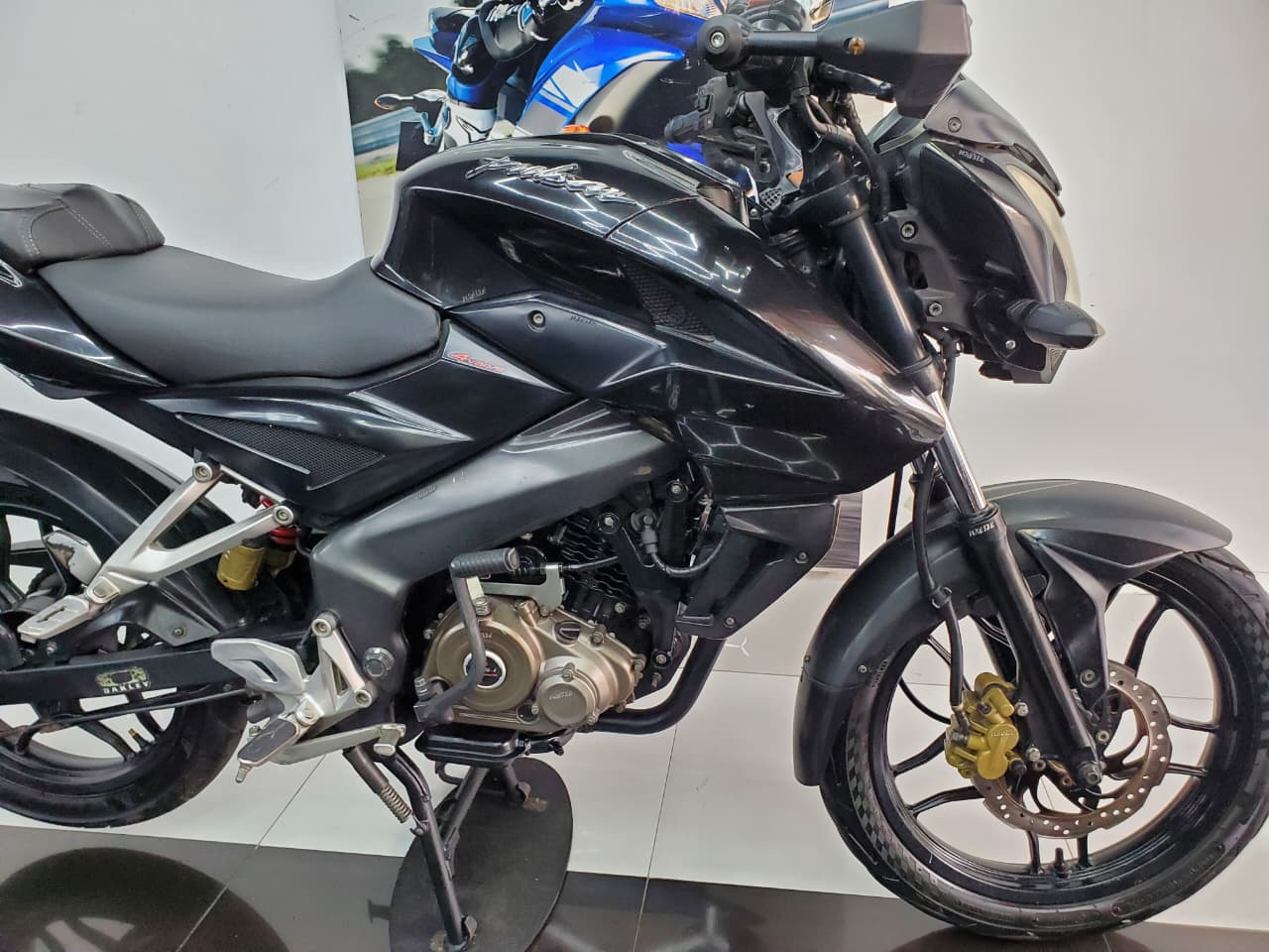 BAJAJ PULSAR 150 NS 2017