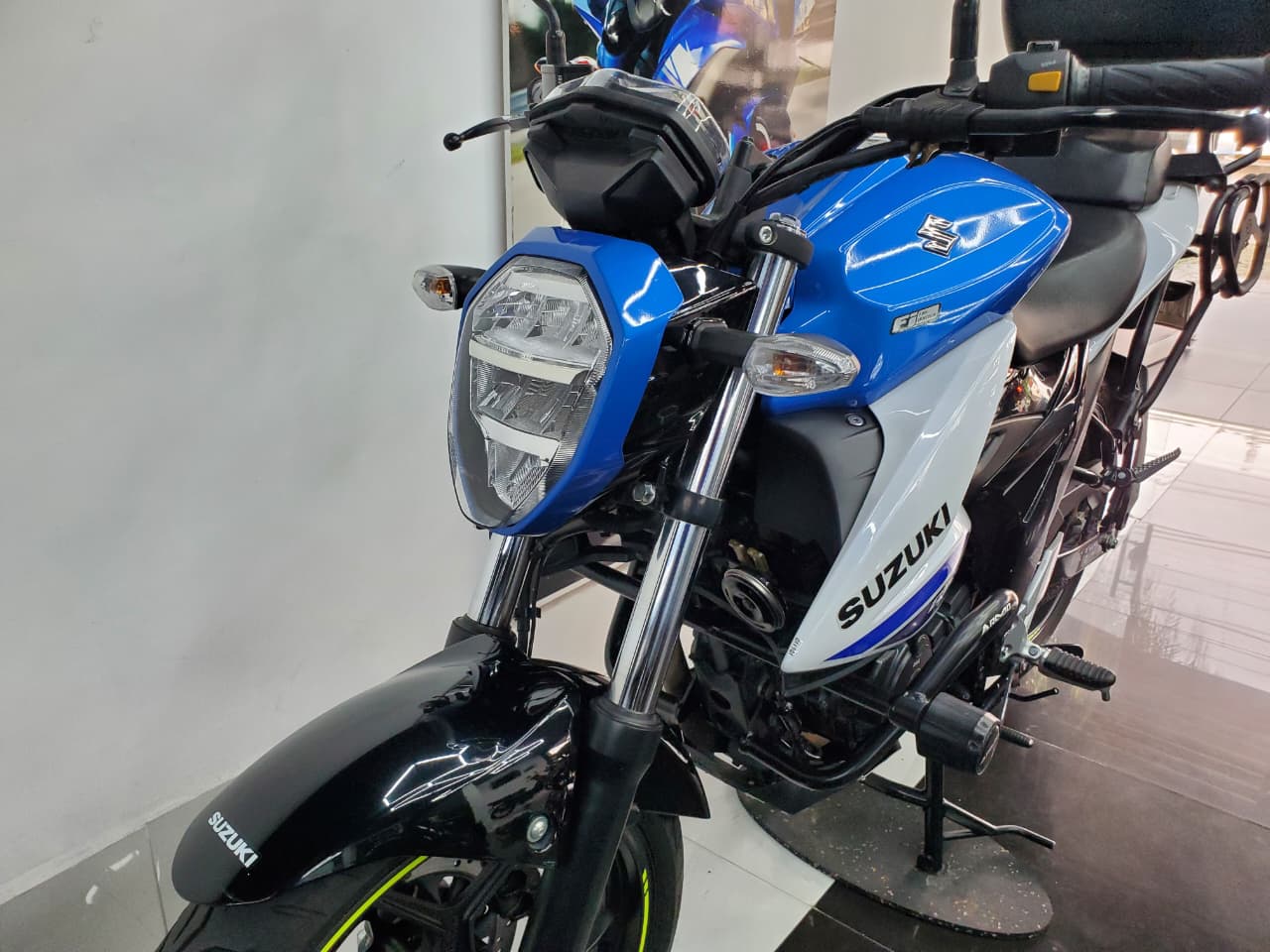 SUZUKI GIXXER FI ABS 155 2026