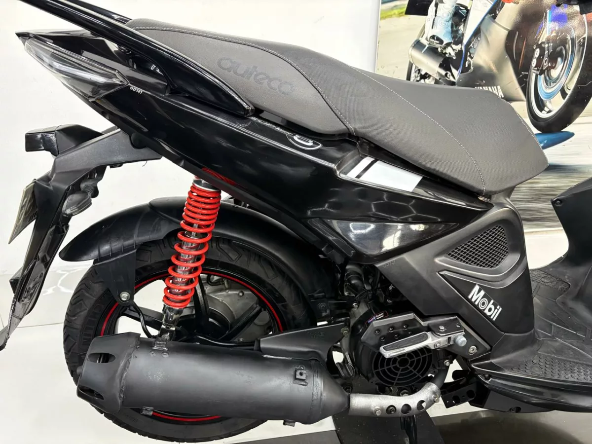 Kymco Super 8 150 2023 — foto 16