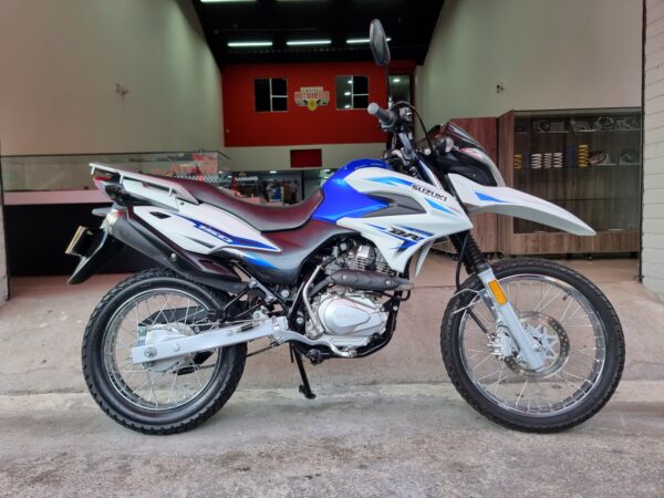 Suzuki DR 150 2025