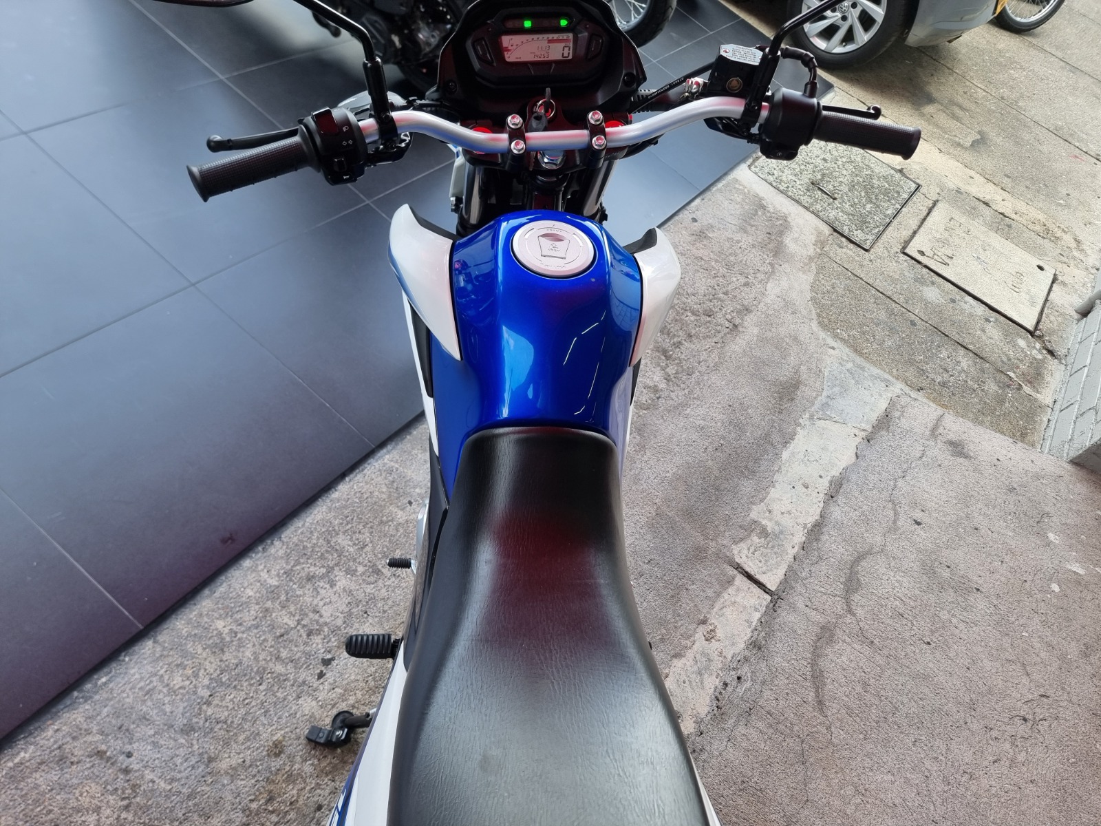 Suzuki DR 150 2025