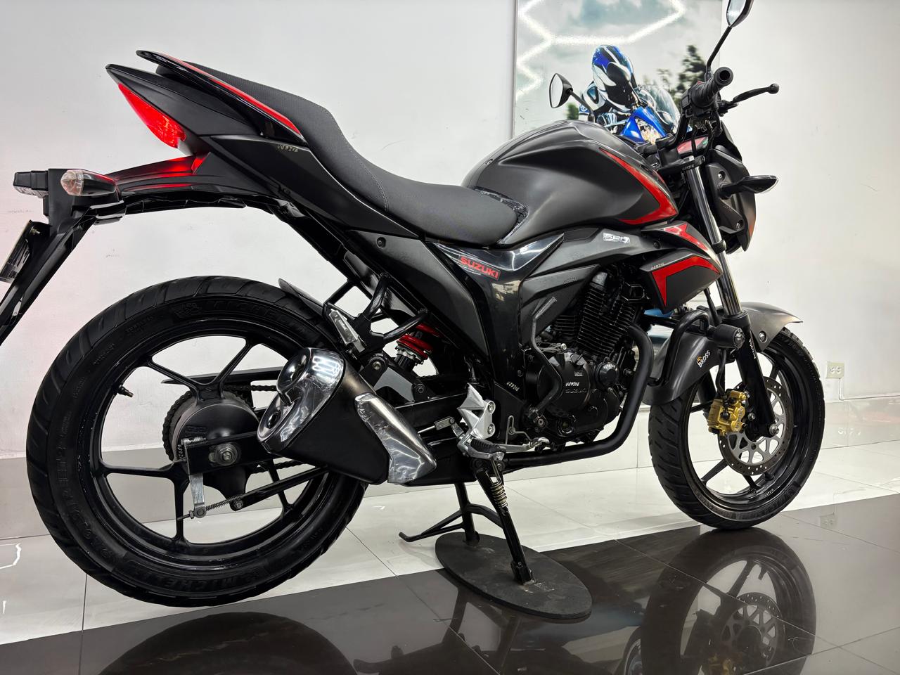 SUZUKI GIXXER 150 2019