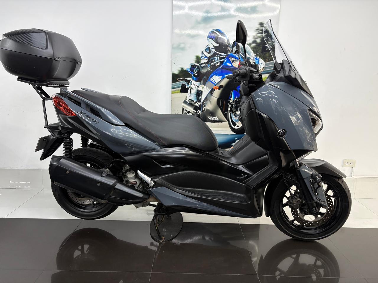 YAMAHA XMAX 300 2022