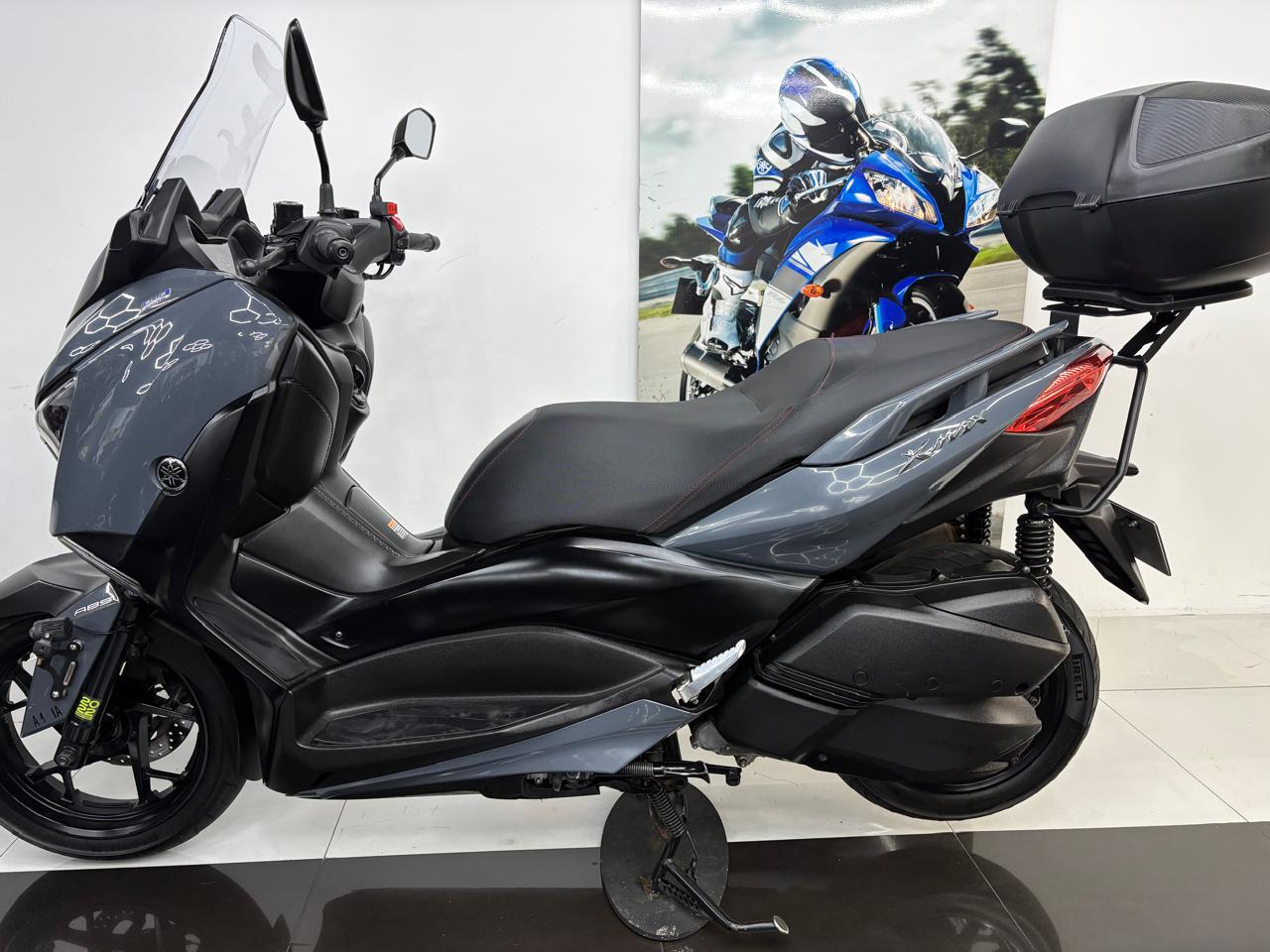 YAMAHA XMAX 300 2022