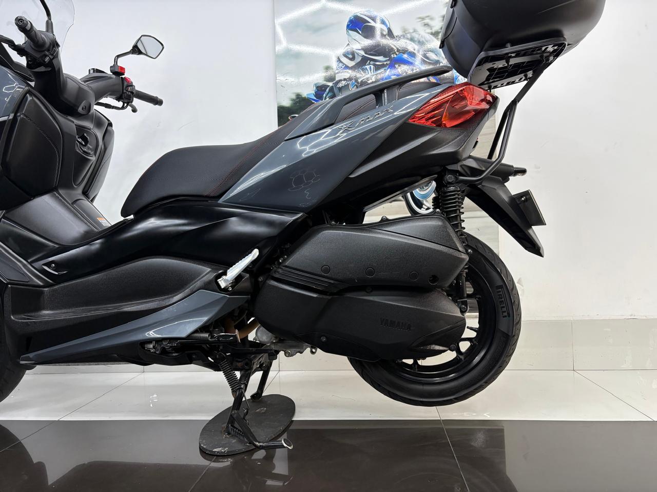YAMAHA XMAX 300 2022