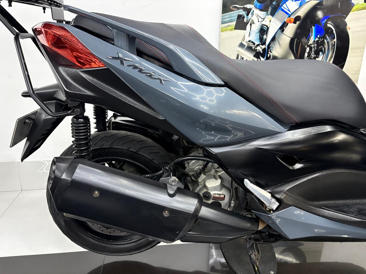 YAMAHA XMAX 300 2022