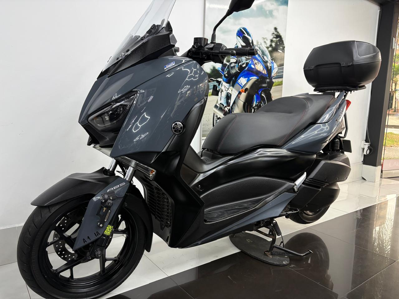 YAMAHA XMAX 300 2022