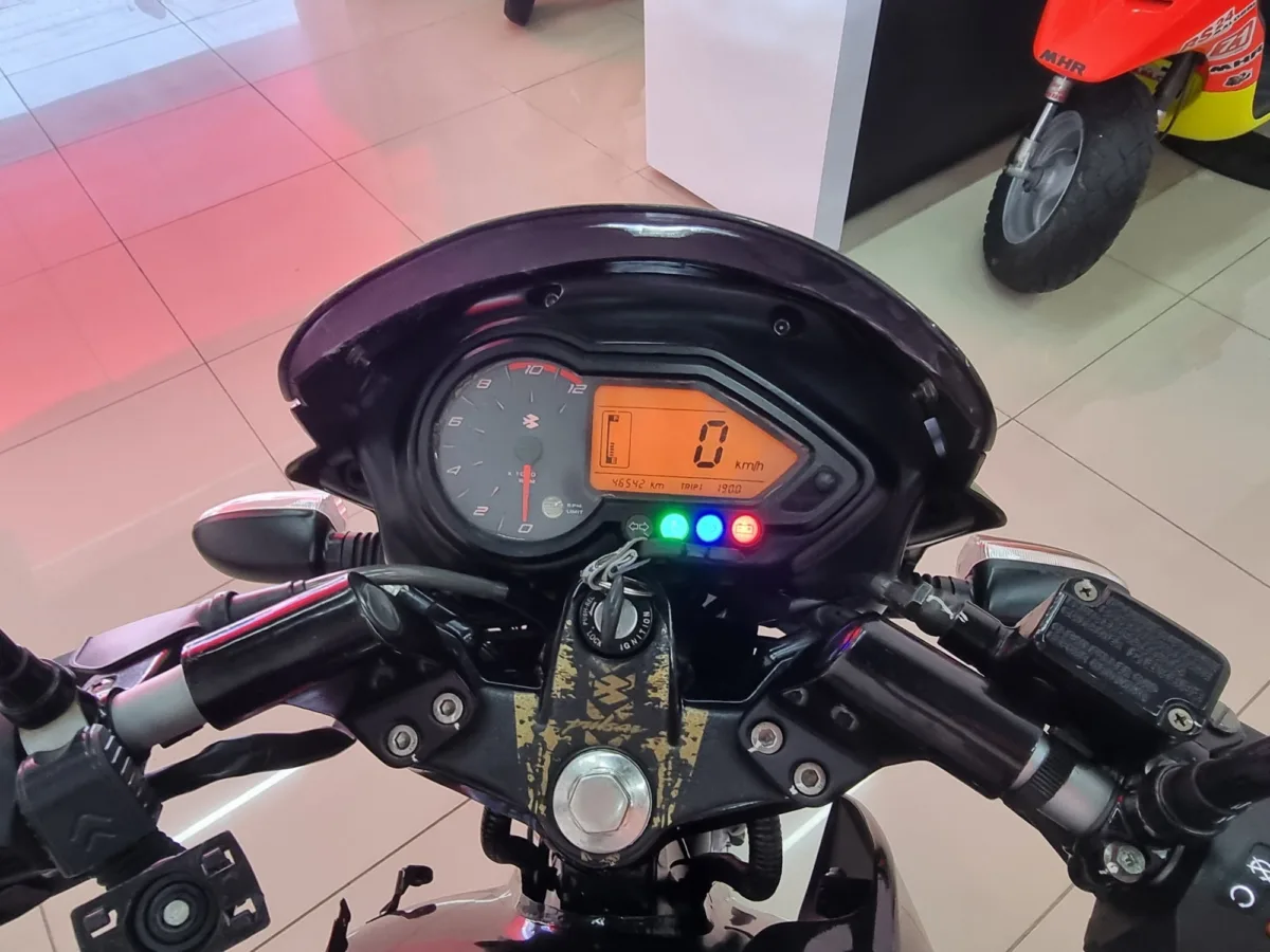 Bajaj Pulsar 180 GT 2017 — foto 2