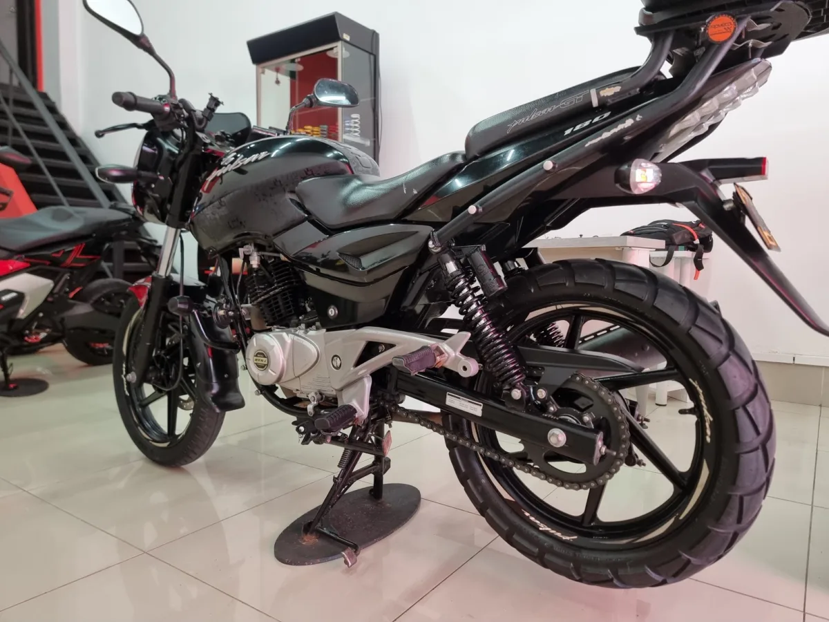 Bajaj Pulsar 180 GT 2017 — foto 17