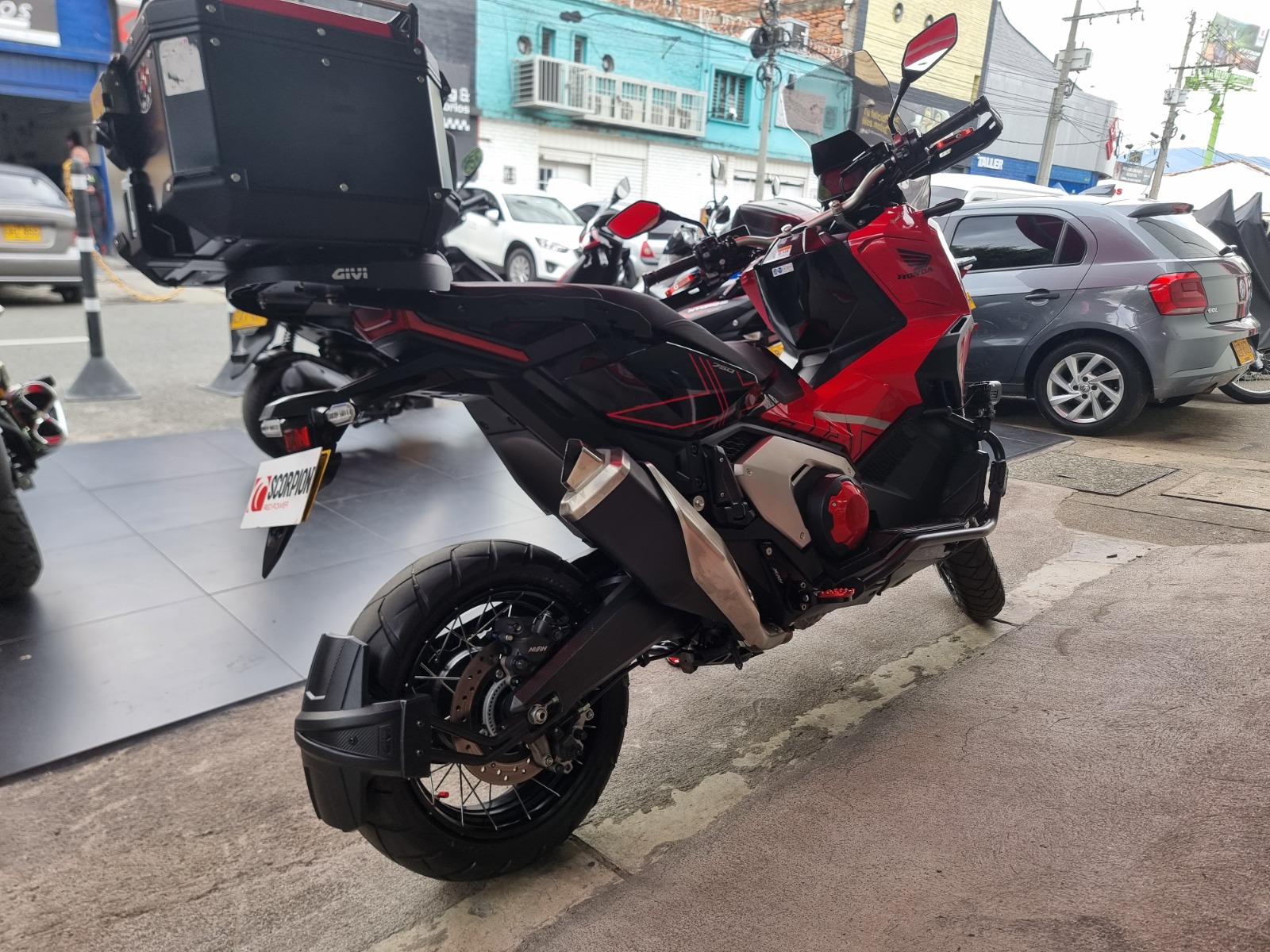Honda XADV 750 2024