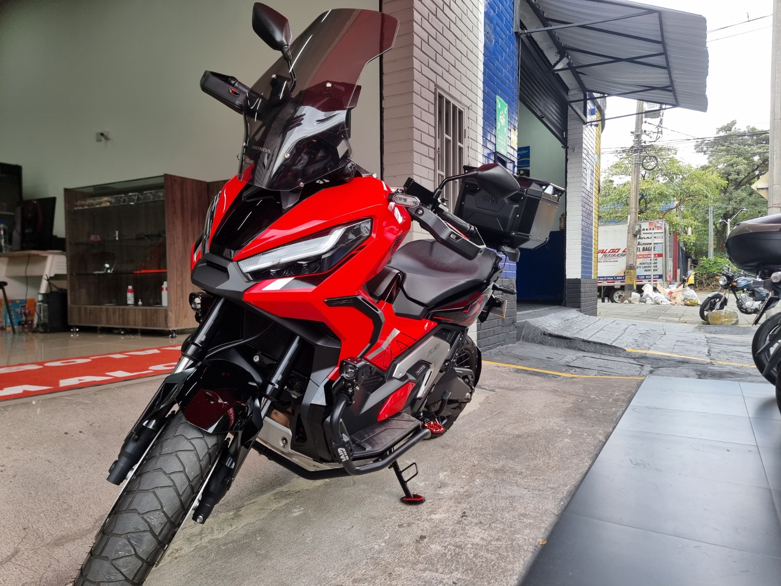 Honda XADV 750 2024