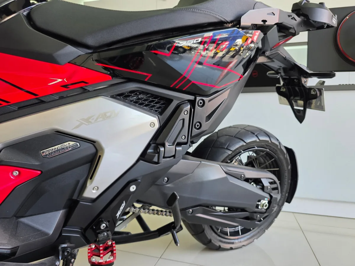 Honda XADV 750 2024 — foto 15
