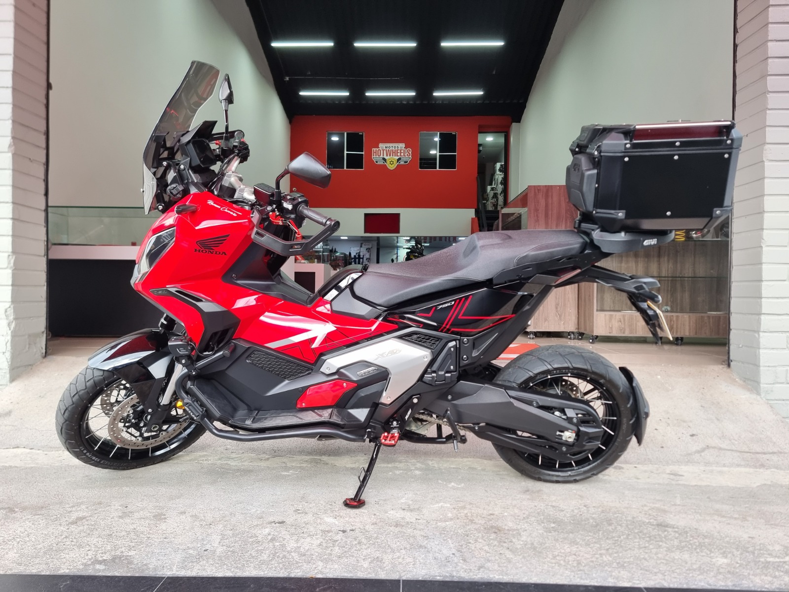 Honda XADV 750 2024
