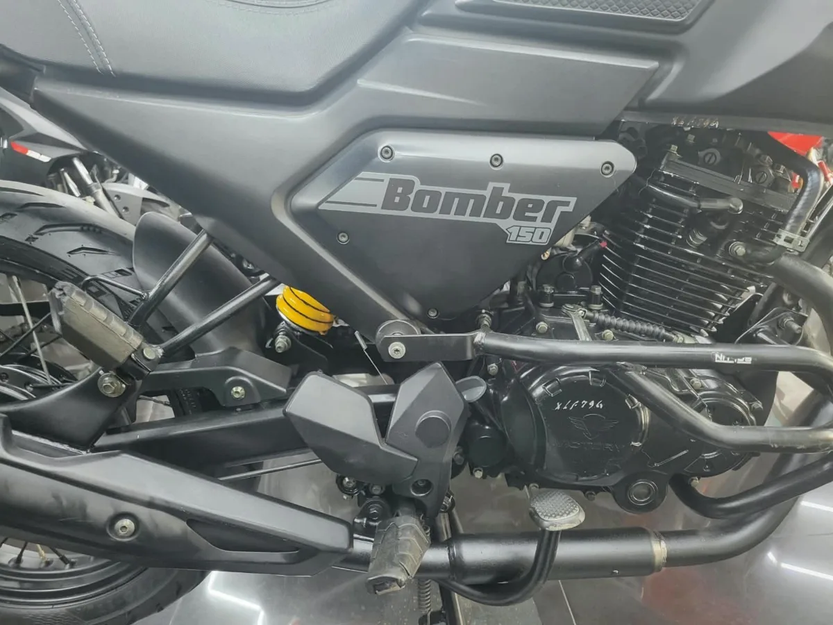 VICTORY BOMBER 150 2024 — foto 6