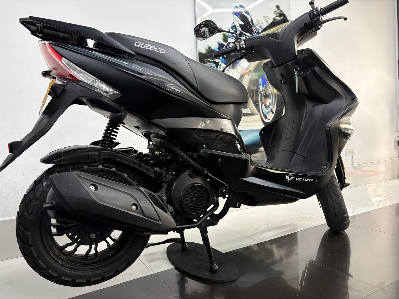 VICTORY LIFE 125 2022