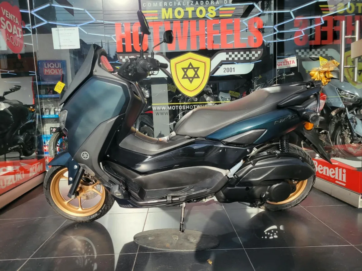 YAMAHA NMAX CONNECTED 2024 — foto 7