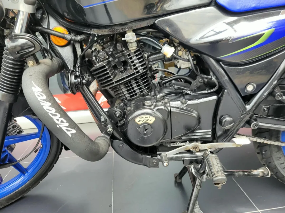 BAJAJ DISCOVER 135 2010 — foto 4