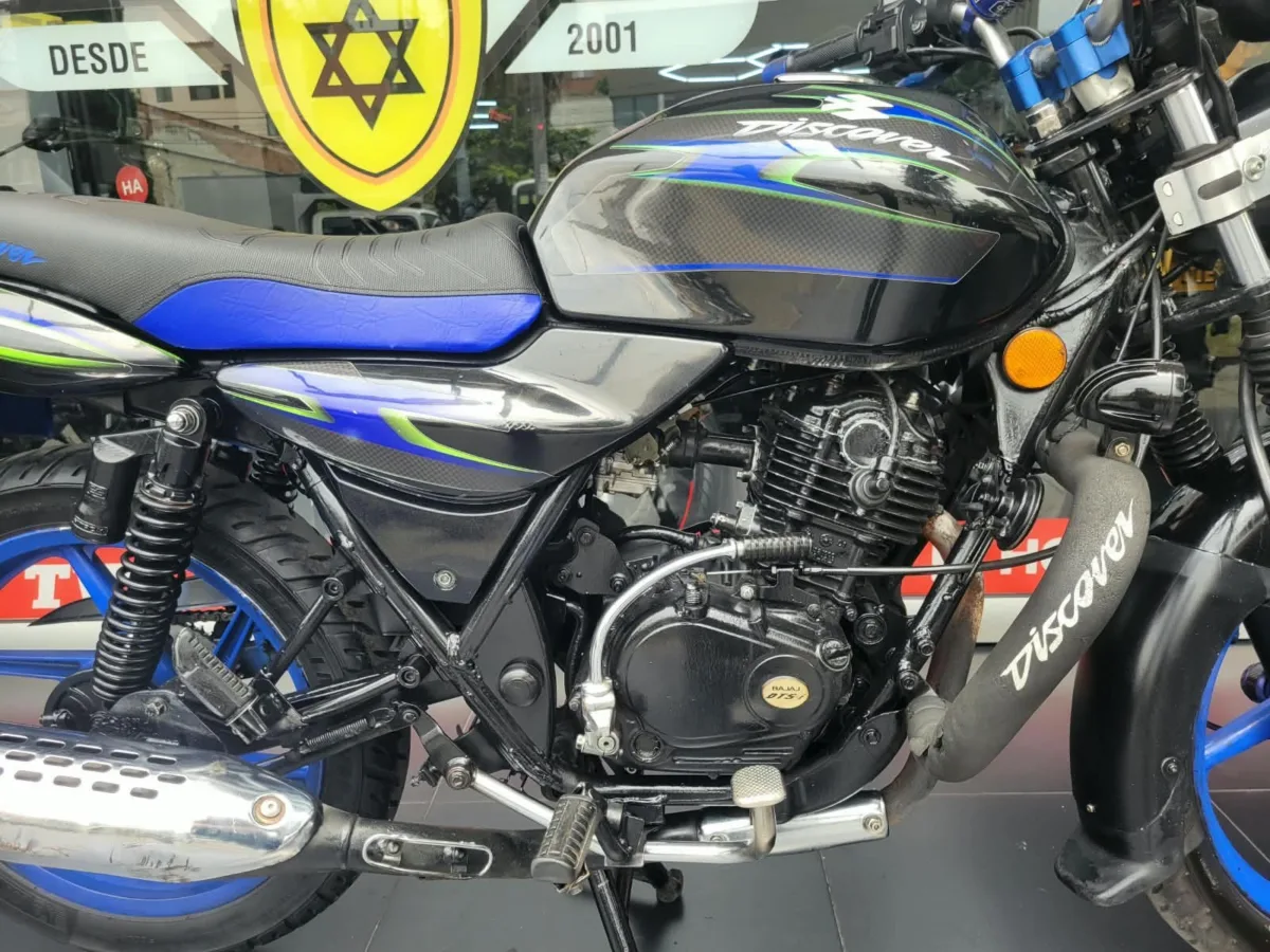 BAJAJ DISCOVER 135 2010 — foto 13