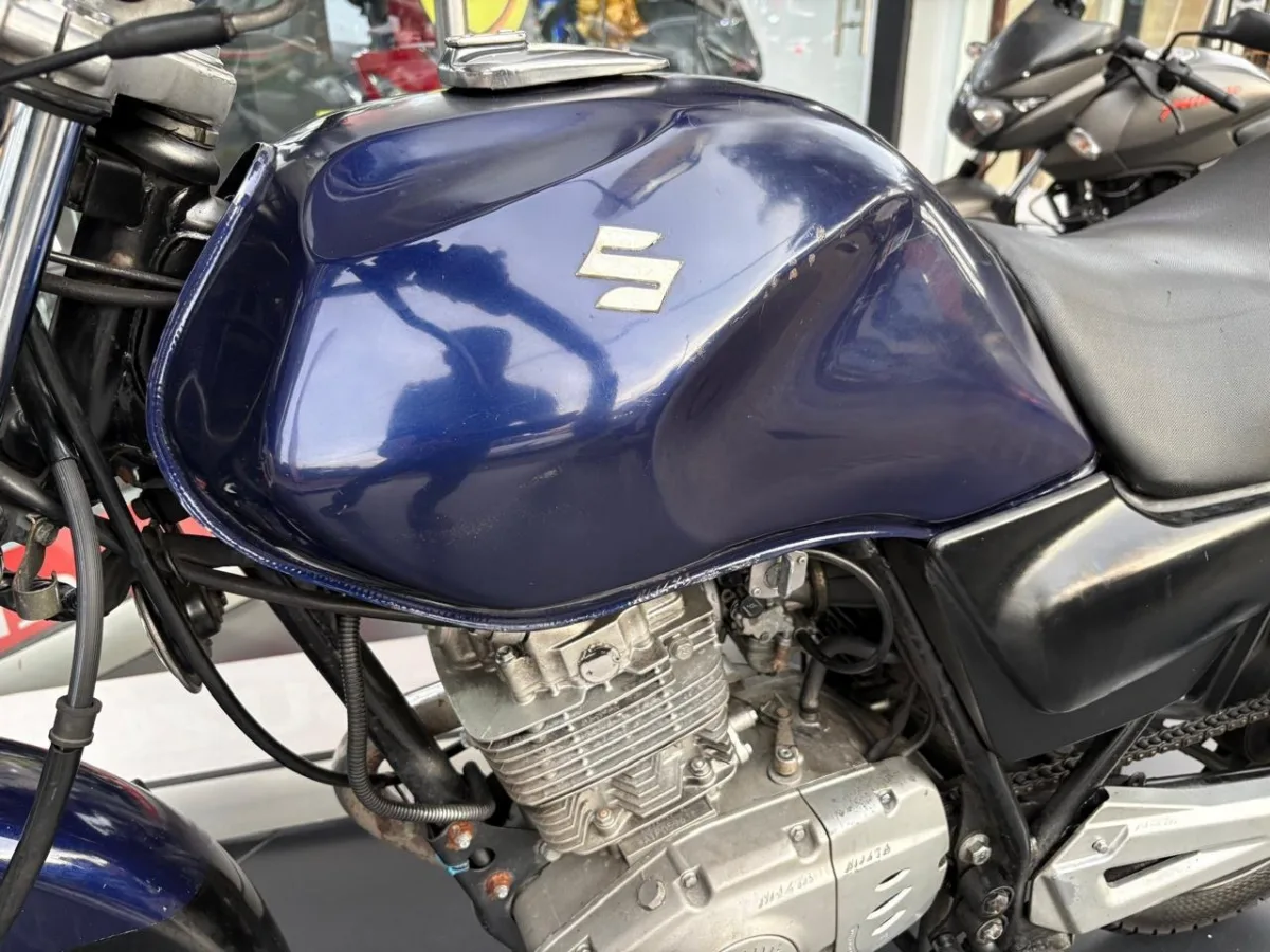 SUZUKI GS 125 2009 — foto 17