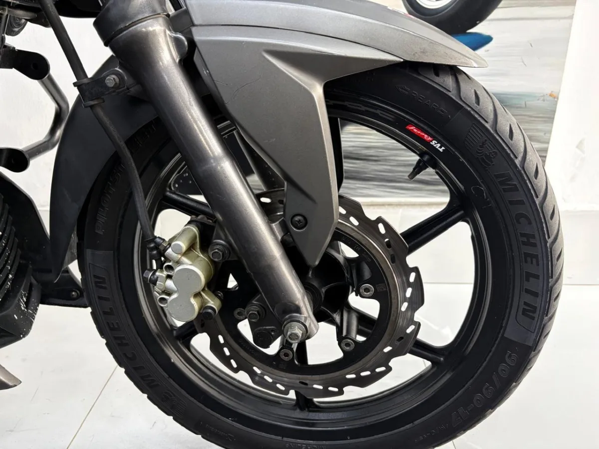 TVS APACHE 160 4V 2022 — foto 16